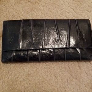 HOBO INTERNATIONAL CLUTCH WALLET HANDBAG